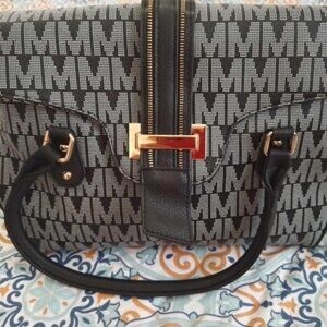Cartera Michael K